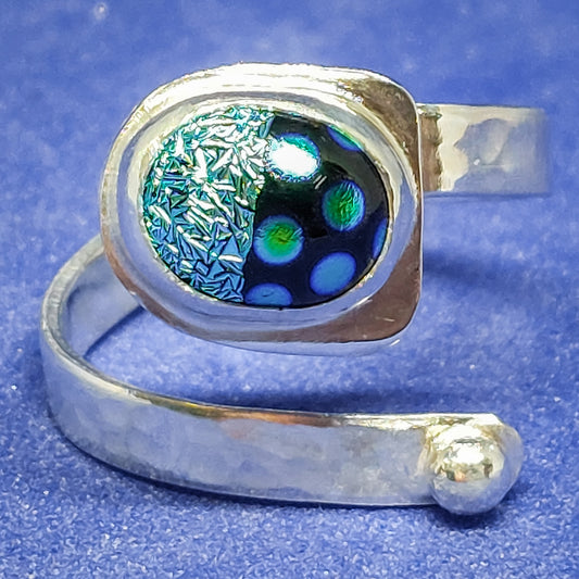 Silver Wrap Ring with Stunning Green Glass Stone