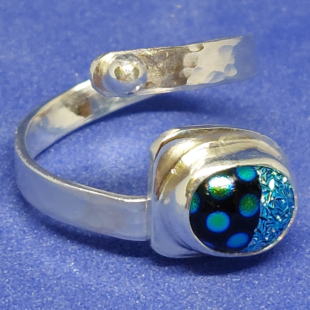 Silver Wrap Ring with Stunning Green Glass Stone