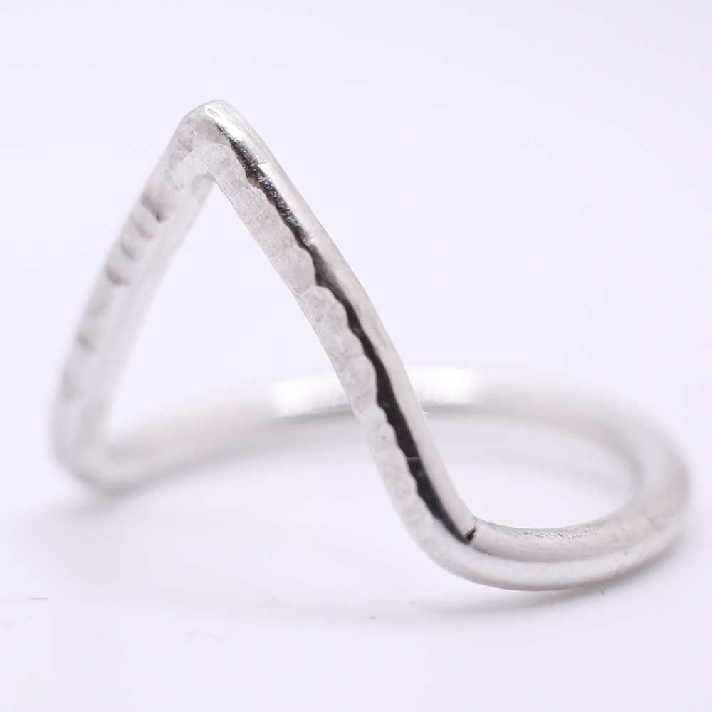 Bark Textured Silver Chevron Ring